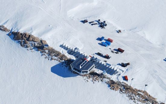 princess_elisabeth_antarctica_5years-12_920_690_90_s_c1_c_c