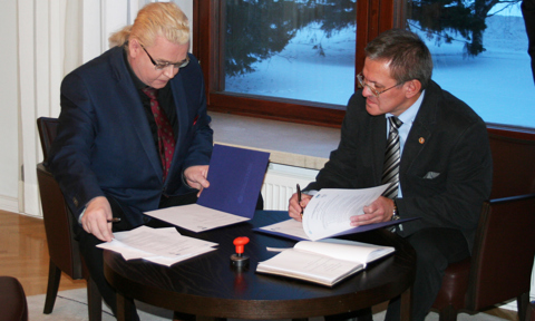 MoU_signing_ULapland_MASU_280318.jpg
