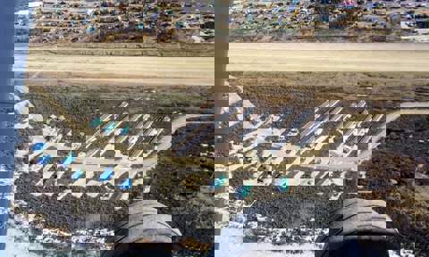 Hallett Old Crow Yukonu