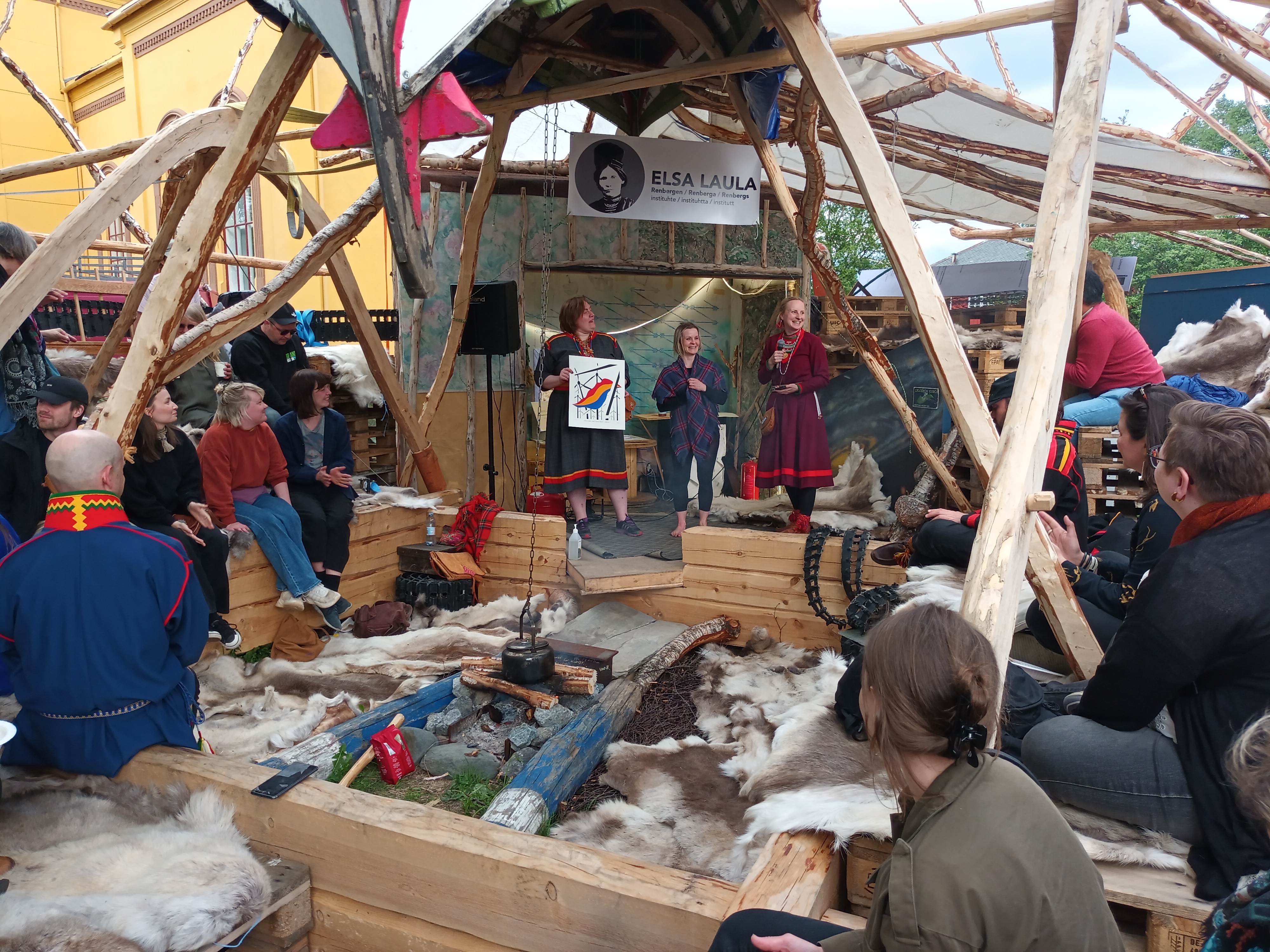 Sopstestimmie Opening Gift